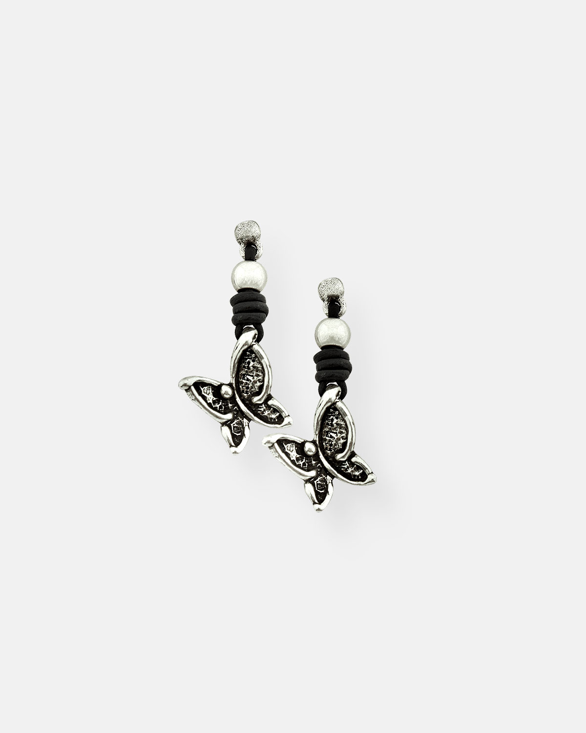 PENDIENTES CORTO CUERO VUELA