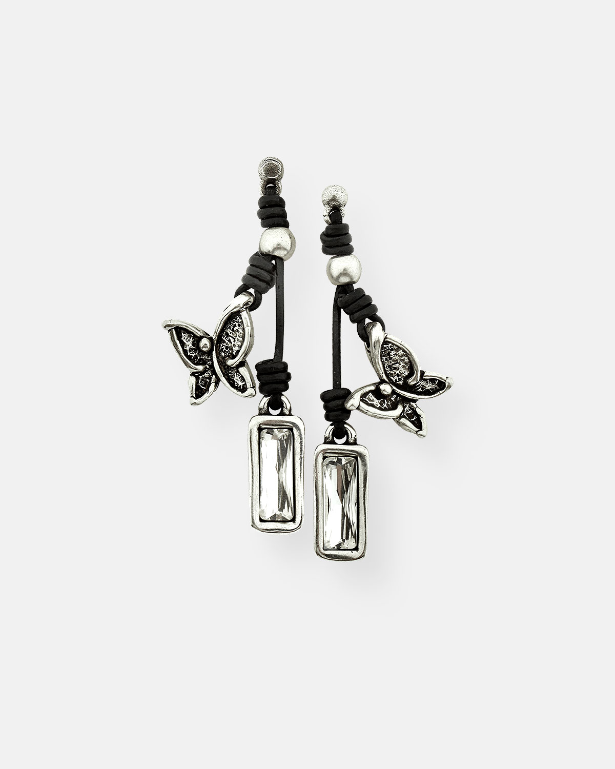 PENDIENTES CUERO MARIPOSA CRISTAL VUELA