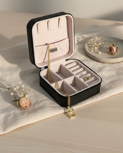 SET SV LETRAS+BASIC COLGANTE+PENDIENTES ORO
