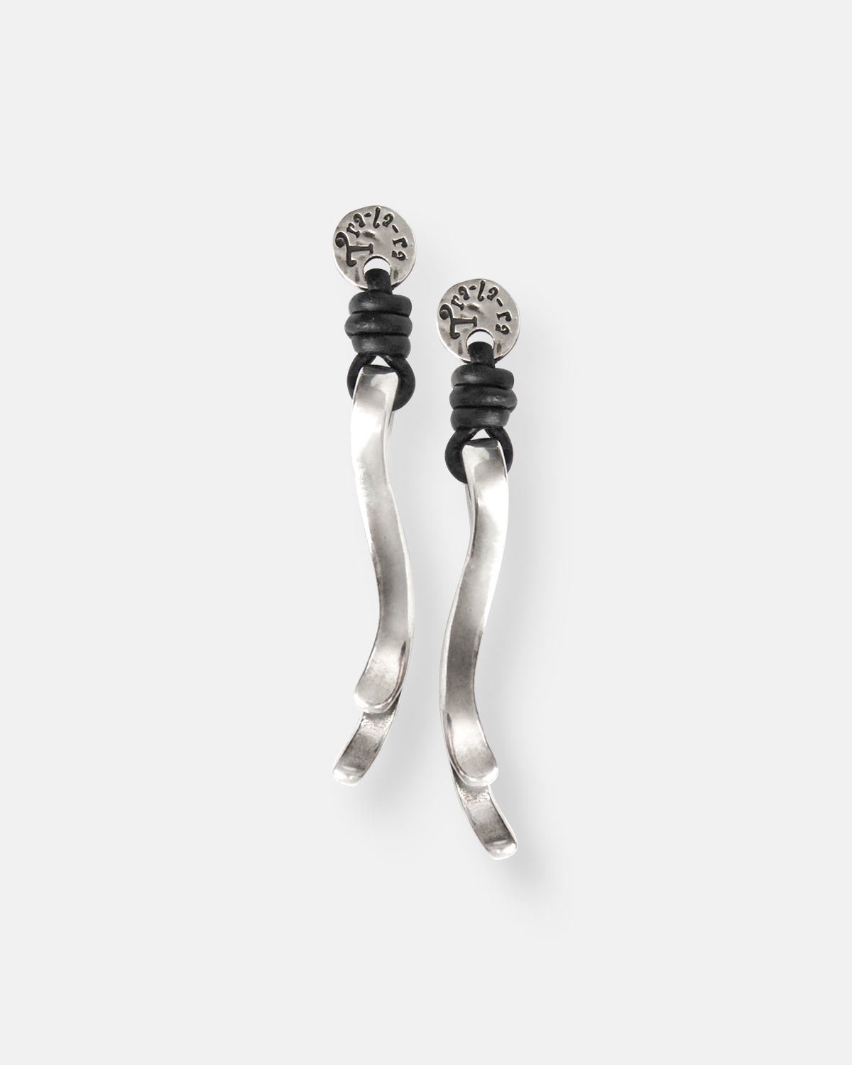 PENDIENTES CUERO GR. AIRE