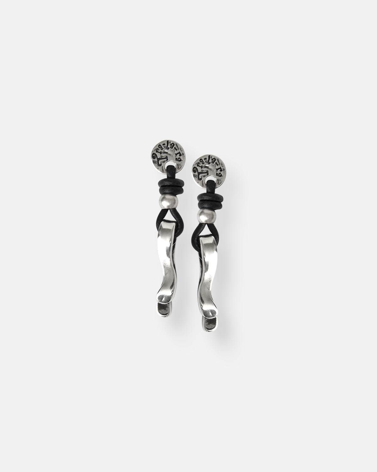 PENDIENTES CUERO BOLA PEQ. AIRE